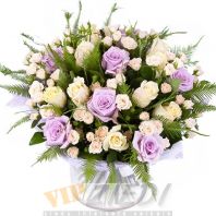 ziedu piegāde: VIP Ziedu Pušķis nr 2: 111.00 €